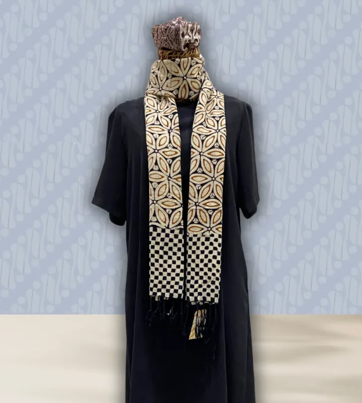 Handwoven Batik Shawl